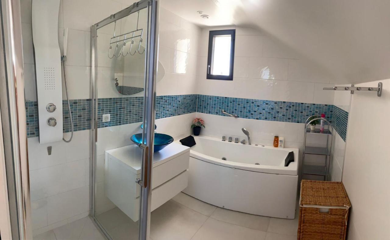 Double Tree House Villa Chatou Ngoại thất bức ảnh