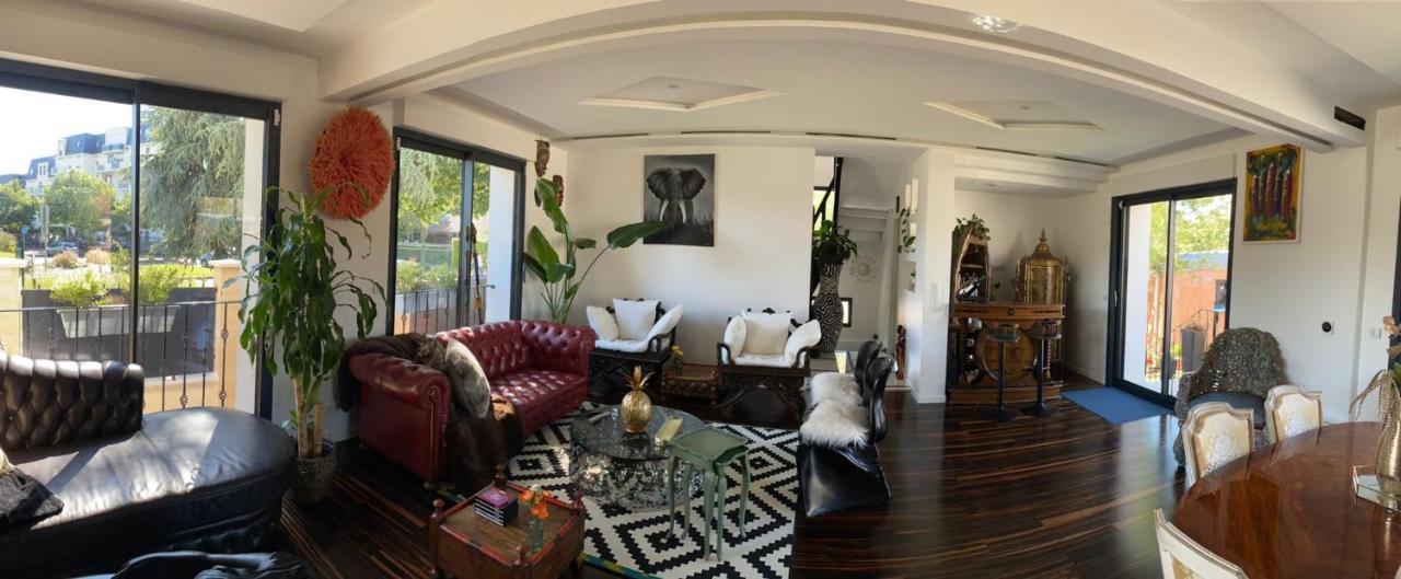 Double Tree House Villa Chatou Ngoại thất bức ảnh